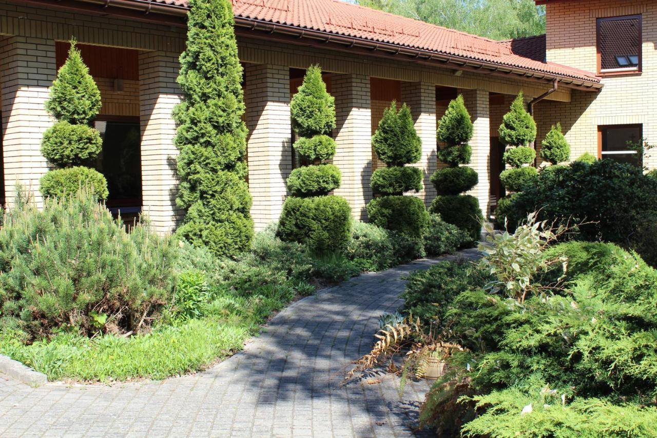 Uroczysko Porszewice - Osrodek Konferencyjno-Rekolekcyjny Hotel Pabianice Kültér fotó